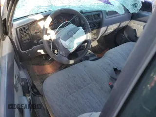 1999 Toyota Tacoma z VIN 4TANL42N3XZ501186, wystawiony jako Copart lot #50843715 z przebiegiem 323 347 mil mil oraz Nie do naprawy • Non repairable. Historia ofert i sprzedaży dostępna na DreamBid. Obrazek 8.