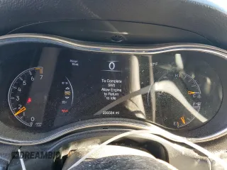 2014 Jeep Grand Cherokee Limited with VIN 1C4RJFBG5EC189946, listed as a Copart auction lot 46660465 with 206,584 mi miles and Salvage Title. Bid and sale history available at carsss.com. Image 9.