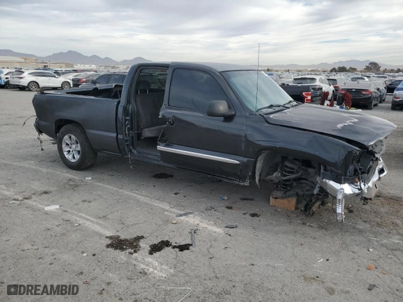 2004 GMC Sierra 1500 SLE with VIN 2GTEC19T441113797, listed as a Copart auction lot 86923574 with 156,426 mi miles and Salvage Title. Bid and sale history available at carsss.com. Image 4.