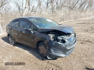 2015 Ford Fiesta S z VIN 3FADP4AJ3FM148733, wystawiony jako IAAI lot #41539949 z przebiegiem 133 122 mil mil oraz . Historia ofert i sprzedaży dostępna na DreamBid. Obrazek 1.