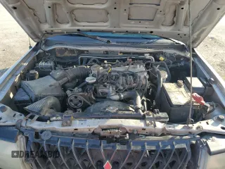 2001 Mitsubishi Montero Sport ES with VIN JA4MT21HX1P066745, listed as a Copart auction lot 43509375 with 266,130 mi miles and Salvage Title. Bid and sale history available at carsss.com. Image 12.