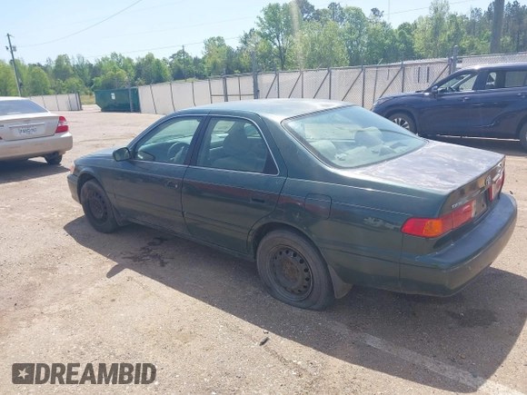 2001 Toyota Camry CE with VIN 4T1BG22K91U038427, listed as a IAAI auction lot 41980946 with 151,145 mi miles. Bid and sale history available at carsss.com. Image 3.