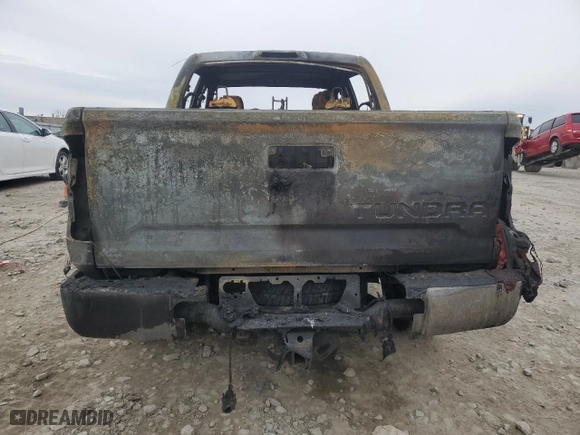 2017 Toyota Tundra 4WD SR5 with VIN 5TFDW5F1XHX626879, listed as a Copart auction lot 52131235 with 0 mi miles and Non Repairable. Bid and sale history available at carsss.com. Image 6.