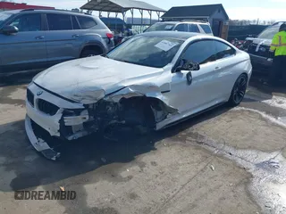 2018 BMW M4 z VIN WBS4Y9C56JAA92518, wystawiony jako IAAI lot #41887765 z przebiegiem 62 890 mil mil oraz . Historia ofert i sprzedaży dostępna na DreamBid. Obrazek 19.