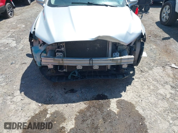 2016 Ford Fusion SE with VIN 3FA6P0H74GR310840, listed as a IAAI auction lot 42078052 with 125,216 mi miles and . Bid and sale history available at carsss.com. Image 6.