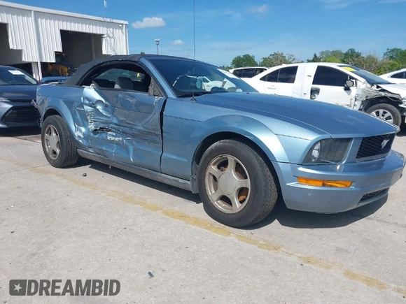 2006 Ford Mustang Standard with VIN 1ZVFT84N065224870, listed as a IAAI auction lot 41966185 with 106,780 mi miles and . Bid and sale history available at carsss.com. Image 1.