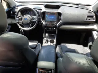 2021 Subaru Ascent Limited with VIN 4S4WMAPD5M3448389, listed as a Copart auction lot 56368975 with 84,789 mi miles and Clean title. Bid and sale history available at DreamBid. Image 8.