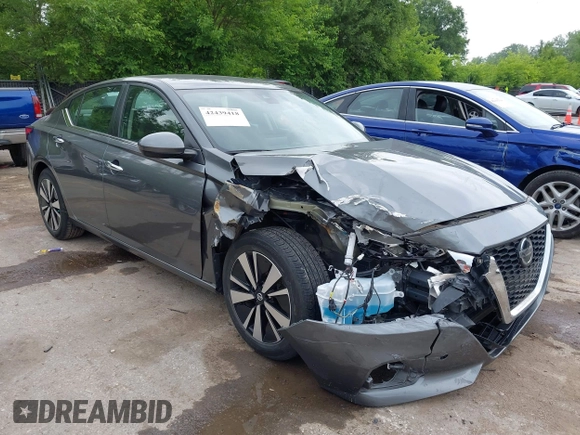2022 Nissan Altima SV z VIN 1N4BL4DV5NN388453, wystawiony jako IAAI lot #42439418 z przebiegiem 37 066 mil mil oraz . Historia ofert i sprzedaży dostępna na DreamBid. Obrazek 1.