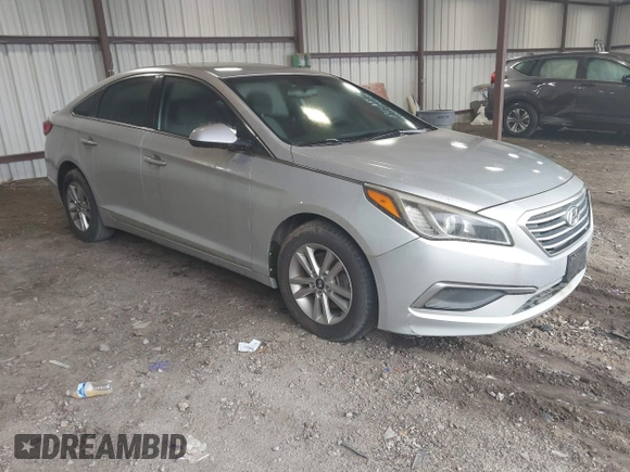 2016 Hyundai Sonata SE with VIN 5NPE24AF5GH357844, listed as a IAAI auction lot 42217108 with 138,227 mi miles and . Bid and sale history available at carsss.com. Image 1.