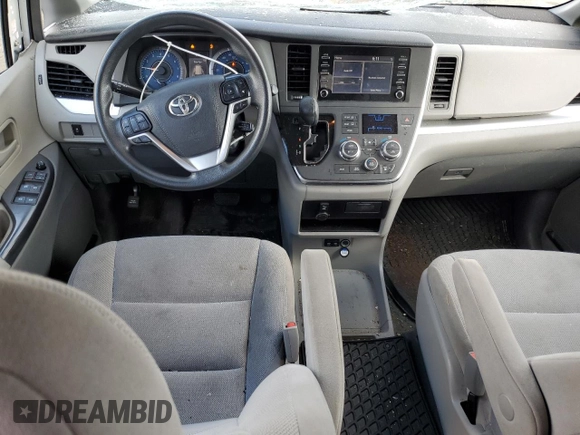 2018 Toyota Sienna L with VIN 5TDZZ3DC1JS907423, listed as a Copart auction lot 78247414 with 138,385 mi miles and Salvage Title. Bid and sale history available at DreamBid. Image 8.
