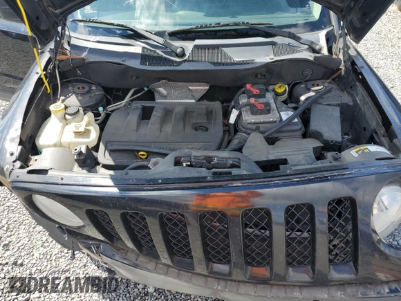 2017 Jeep Patriot Latitude with VIN 1C4NJPFB2HD183118, listed as a Copart auction lot 45502185 with 111,172 mi miles and Salvage Title. Bid and sale history available at DreamBid. Image 12.