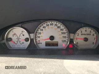 2006 Saturn ION z VIN 1G8AV15FX6Z122503, wystawiony jako Copart lot #73678984 z przebiegiem 104 768 mil mil oraz Szkoda całkowita • Salvage title. Historia ofert i sprzedaży dostępna na DreamBid. Obrazek 9.