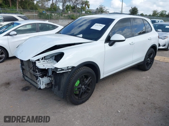 2014 Porsche Cayenne S z VIN WP1AB2A2XELA58986, wystawiony jako IAAI lot #41577501 z przebiegiem 53 672 mil mil oraz . Historia ofert i sprzedaży dostępna na DreamBid. Obrazek 17.