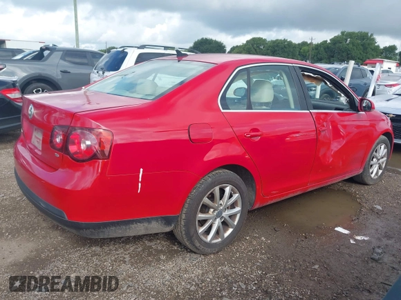 2010 Volkswagen Jetta Limited Edition with VIN 3VWRX7AJ3AM034125, listed as a IAAI auction lot 42577721 with 129,967 mi miles and . Bid and sale history available at DreamBid. Image 4.