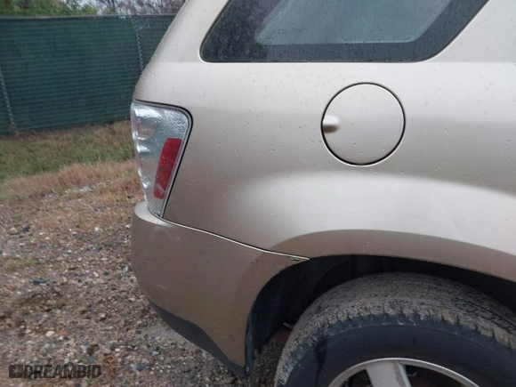 2008 Chevrolet Equinox LS with VIN 2CNDL23F586047995, listed as a IAAI auction lot 41977590 with 76,831 mi miles. Bid and sale history available at carsss.com. Image 6.