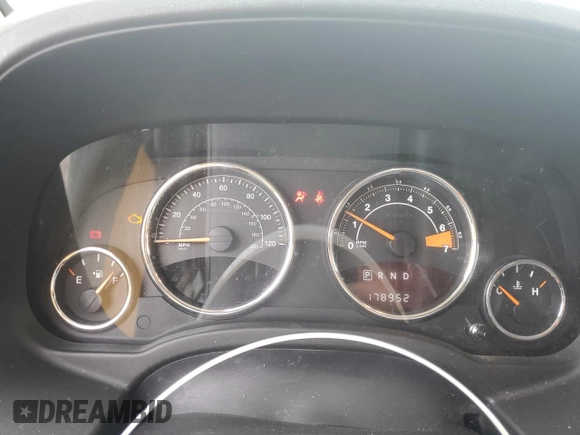 2016 Jeep Compass Latitude with VIN 1C4NJCEA2GD735023, listed as a Copart auction lot 60647035 with 178,952 mi miles and Clean title. Bid and sale history available at DreamBid. Image 9.