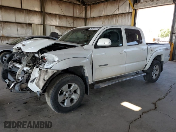 2015 Toyota Tacoma PreRunner z VIN 3TMJU4GNXFM175959, wystawiony jako Copart lot #57895825 z przebiegiem 157 955 mil mil oraz Szkoda całkowita • Salvage title. Historia ofert i sprzedaży dostępna na DreamBid. Obrazek 1.