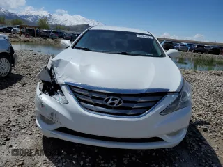 2012 Hyundai Sonata Limited z VIN 5NPEC4AC8CH503215, wystawiony jako Copart lot #53364675 z przebiegiem 155 670 mil mil oraz Szkoda całkowita • Salvage title. Historia ofert i sprzedaży dostępna na DreamBid. Obrazek 5.