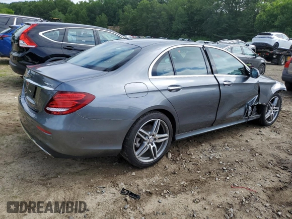 2017 Mercedes-Benz E 300 Luxury с VIN WDDZF4KB0HA194925, выставлен на аукционе Copart как лот 61732925 с пробегом 97 135 миль миль и Чистый • Clean title. История ставок и продаж доступна на DreamBid. Изображение 3.