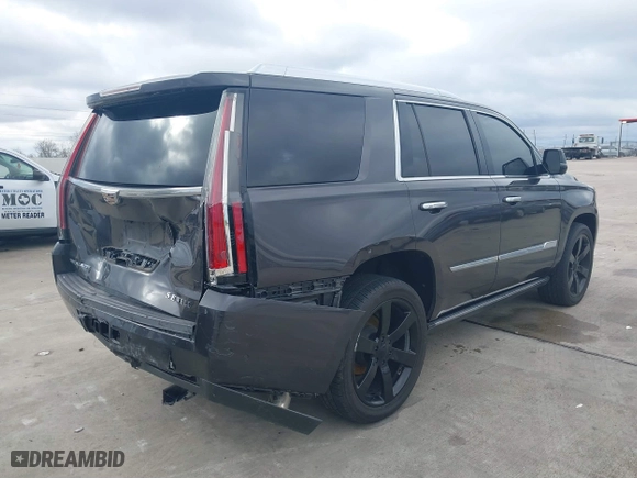 2017 Cadillac Escalade Premium Luxury with VIN 1GYS4CKJ9HR161307, listed as a IAAI auction lot 41304055 with 114,660 mi miles. Bid and sale history available at carsss.com. Image 4.