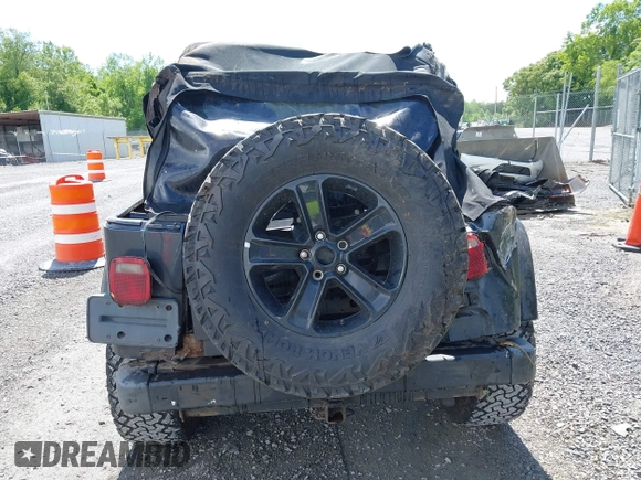 2003 Jeep Wrangler Sport z VIN 1J4FA49S53P317779, wystawiony jako IAAI lot #42388780 z przebiegiem Nie podano mil oraz . Historia ofert i sprzedaży dostępna na DreamBid. Obrazek 15.