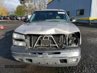 2005 Chevrolet Silverado 1500 Z71 z VIN 1GCEK19B65E242246, wystawiony jako Copart lot #80337234 z przebiegiem 320 619 mil mil oraz Szkoda całkowita • Salvage title. Historia ofert i sprzedaży dostępna na DreamBid. Obrazek 5.