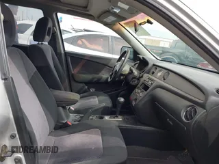 2003 Mitsubishi Outlander XLS with VIN JA4LX41G93U022114, listed as a IAAI auction lot 41776928 with 334,774 mi miles. Bid and sale history available at carsss.com. Image 5.