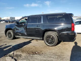2019 Chevrolet Suburban LT z VIN 1GNSCHKC2KR121270, wystawiony jako Copart lot #51800665 z przebiegiem 187 179 mil mil oraz Szkoda całkowita • Salvage title. Historia ofert i sprzedaży dostępna na DreamBid. Obrazek 2.