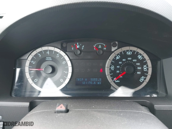2010 Ford Escape Limited with VIN 1FMCU9EG1AKB89593, listed as a IAAI auction lot 41993888 with 121,175 mi miles. Bid and sale history available at carsss.com. Image 7.