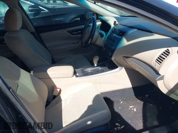 2015 Nissan Altima S z VIN 1N4AL3AP4FC287266, wystawiony jako IAAI lot #42050916 z przebiegiem 104 365 mil mil oraz . Historia ofert i sprzedaży dostępna na DreamBid. Obrazek 5.