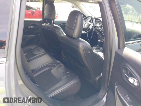 2020 Jeep Cherokee Latitude Plus with VIN 1C4PJMLB0LD651125, listed as a IAAI auction lot 42480253 with 105,649 mi miles and . Bid and sale history available at DreamBid. Image 8.