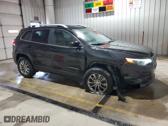 2019 Jeep Cherokee Altitude with VIN 1C4PJMLB1KD465818, listed as a Copart auction lot 57552705 with 191,300 mi miles and Salvage title. Bid and sale history available at DreamBid. Image 4.