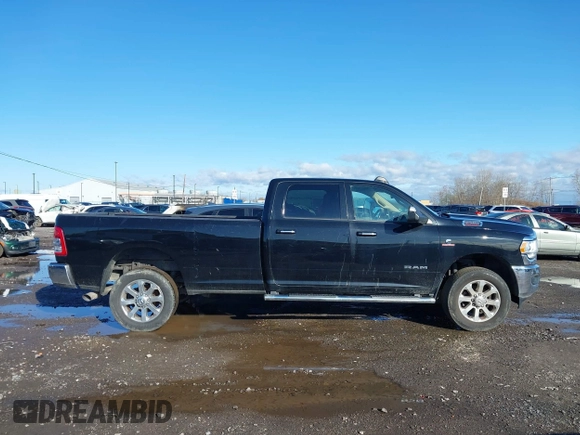 2019 Ram 2500 Big Horn with VIN 3C6UR5JL7KG626549, listed as a IAAI auction lot 42034609 with 47,996 mi miles. Bid and sale history available at carsss.com. Image 13.