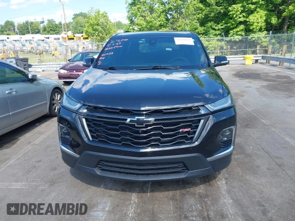 2023 Chevrolet Traverse RS z VIN 1GNERJKW0PJ261238, wystawiony jako IAAI lot #42216461 z przebiegiem 33 289 mil mil oraz . Historia ofert i sprzedaży dostępna na DreamBid. Obrazek 12.