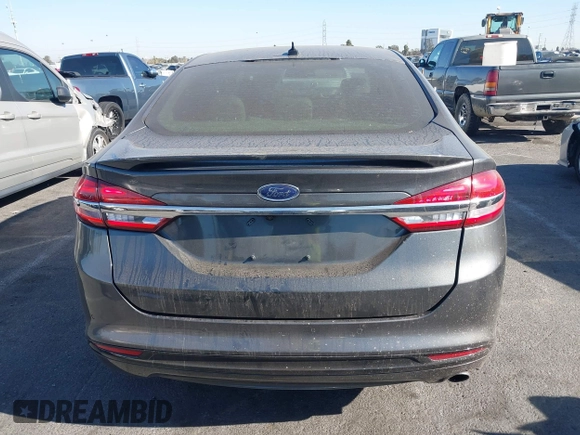 2017 Ford Fusion Titanium z VIN 3FA6P0SU5HR105477, wystawiony jako IAAI lot #41072696 z przebiegiem 92 926 mil mil oraz . Historia ofert i sprzedaży dostępna na DreamBid. Obrazek 16.