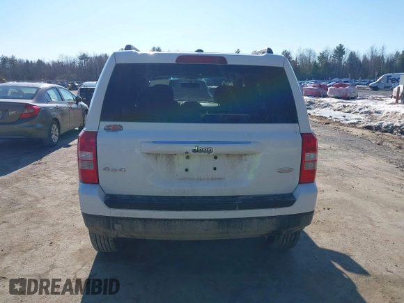 2016 Jeep Patriot High Altitude with VIN 1C4NJRFB9GD595997, listed as a IAAI auction lot 41741180 with 136,115 mi miles and . Bid and sale history available at DreamBid. Image 17.