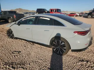 2024 Mercedes-Benz EQE 350+ z VIN W1KEG2BB5RF057161, wystawiony jako Copart lot #75678954 z przebiegiem 719 mil mil oraz Szkoda całkowita • Salvage title. Historia ofert i sprzedaży dostępna na DreamBid. Obrazek 2.