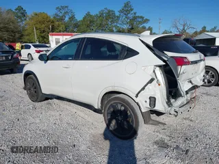 2022 Honda HR-V Sport with VIN 3CZRU6H13NM753175, listed as a IAAI auction lot 41835302 with 32,748 mi miles. Bid and sale history available at carsss.com. Image 3.