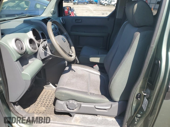 2004 Honda Element EX с VIN 5J6YH28504L030847, выставлен на аукционе Copart как лот 62217445 с пробегом 239 244 миль миль и Чистый • Clean title. История ставок и продаж доступна на DreamBid. Изображение 7.