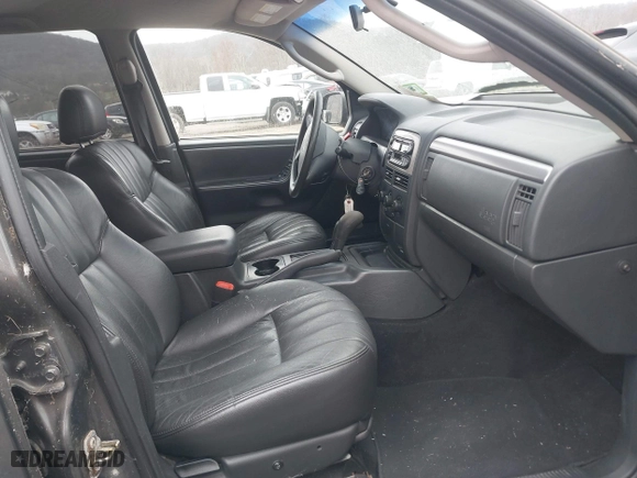 2002 Jeep Grand Cherokee Laredo with VIN 1J4GW48N62C194372, listed as a IAAI auction lot 42007468 with 172,792 mi miles. Bid and sale history available at carsss.com. Image 5.