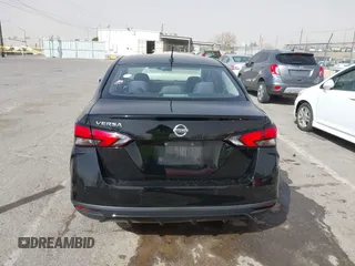 2022 Nissan Versa S z VIN 3N1CN8DV2NL827465, wystawiony jako IAAI lot #41693112 z przebiegiem 43 918 mil mil oraz . Historia ofert i sprzedaży dostępna na DreamBid. Obrazek 16.
