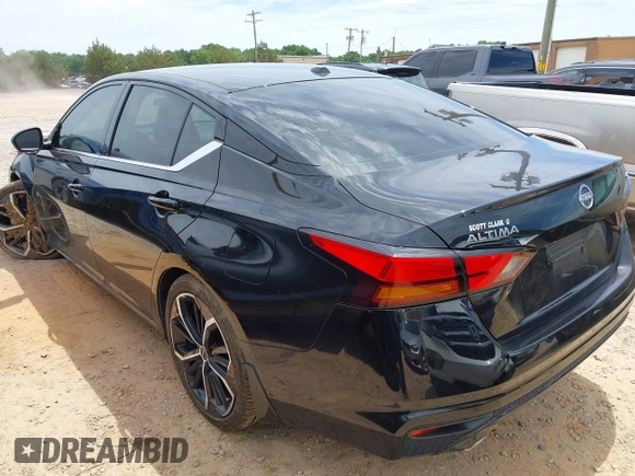 2024 Nissan Altima SR z VIN 1N4BL4CV4RN323262, wystawiony jako IAAI lot #42323966 z przebiegiem 25 124 mil mil oraz . Historia ofert i sprzedaży dostępna na DreamBid. Obrazek 3.