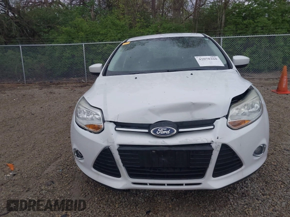 2012 Ford Focus SE with VIN 1FAHP3F21CL201889, listed as a IAAI auction lot 42070260 with 126,650 mi miles. Bid and sale history available at carsss.com. Image 12.