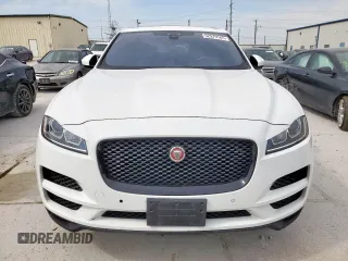 2020 Jaguar F-Pace 25t Premium with VIN SADCJ2FX1LA628811, listed as a Copart auction lot 52979165 with 60,831 mi miles and Salvage title. Bid and sale history available at DreamBid. Image 5.