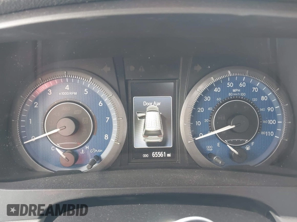 2015 Toyota Sienna XLE with VIN 5TDYK3DC4FS634937, listed as a IAAI auction lot 41869781 with 65,561 mi miles and . Bid and sale history available at carsss.com. Image 7.