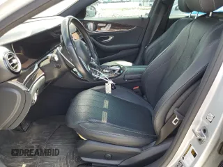 2019 Mercedes-Benz E 300 with VIN WDDZF4JB6KA526567, listed as a Copart auction lot 54057835 with 86,585 mi miles and Salvage Title. Bid and sale history available at DreamBid. Image 7.