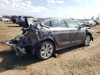 2015 Chrysler 200 Limited with VIN 1C3CCCAB7FN752008, listed as a Copart auction lot 62221583 with Not Provided miles and Salvage Title. Bid and sale history available at carsss.com. Image 3.