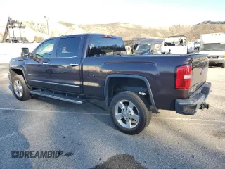 2016 GMC Sierra 2500HD SLT z VIN 1GT12TE80GF160336, wystawiony jako Copart lot #45910795 z przebiegiem 124 655 mil mil oraz Szkoda całkowita • Salvage title. Historia ofert i sprzedaży dostępna na DreamBid. Obrazek 2.