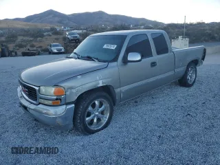1999 GMC New Sierra 1500 SLE with VIN 2GTEC19T9X1530076, listed as a Copart auction lot 79525574 with 0 mi miles and Salvage Title. Bid and sale history available at carsss.com. Image 1.
