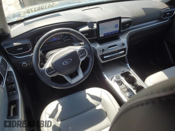 2021 Ford Explorer XLT z VIN 1FMSK8DH5MGA80051, wystawiony jako Copart lot #54198175 z przebiegiem 56 079 mil mil oraz Szkoda całkowita • Salvage title. Historia ofert i sprzedaży dostępna na DreamBid. Obrazek 8.